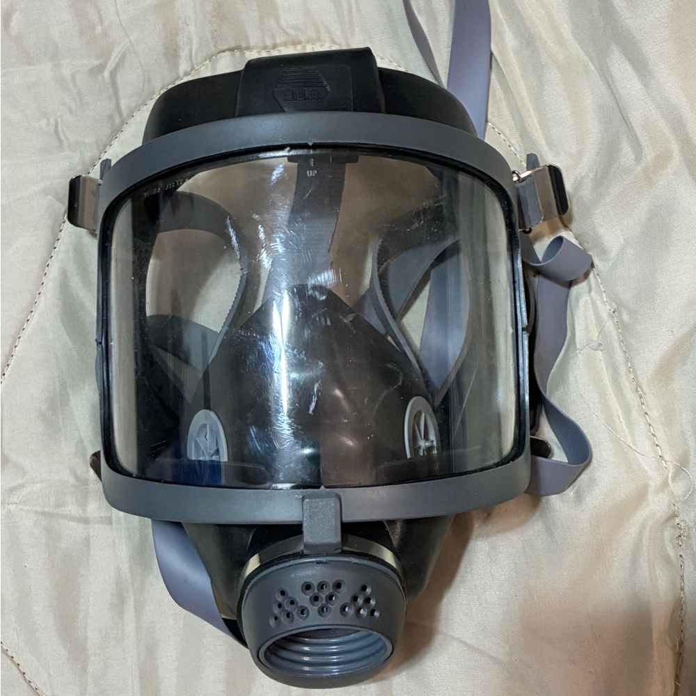 Gas Mask
